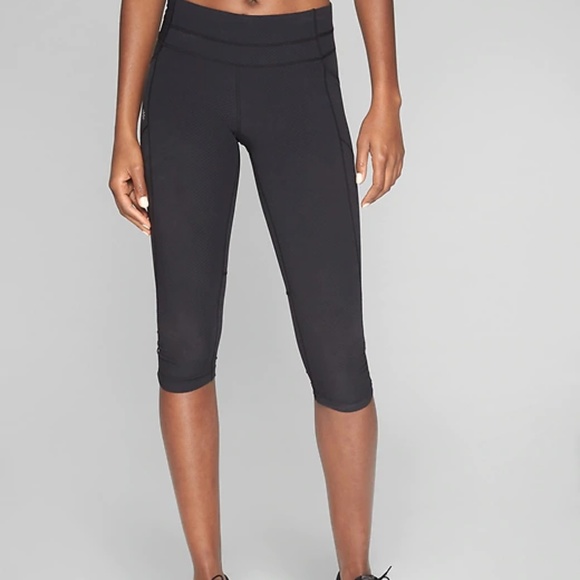 Athleta Pants - Athleta Capri Tights